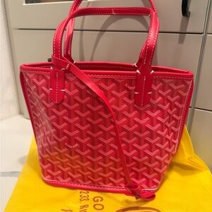 Red tote bag